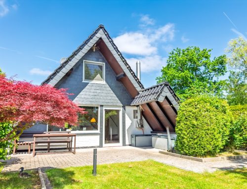 Objekt-Nr. 1244: Saniertes Ferienhaus in Burhave: Ruhige Lage, schönes Grundstück und viel Erholungspotenzial!